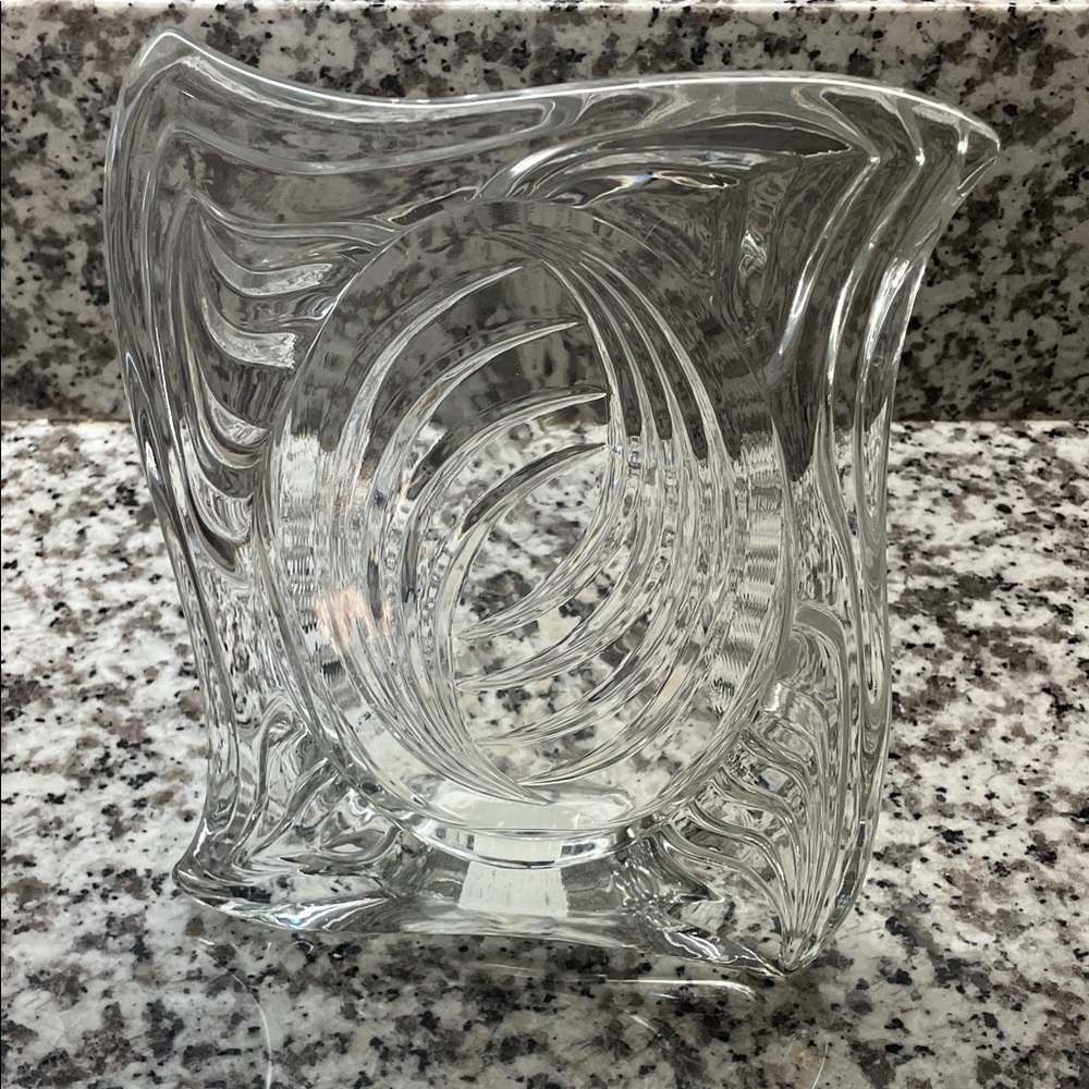 Mikasa Sculpted Glass Picture Frame 4.5 x 6.5